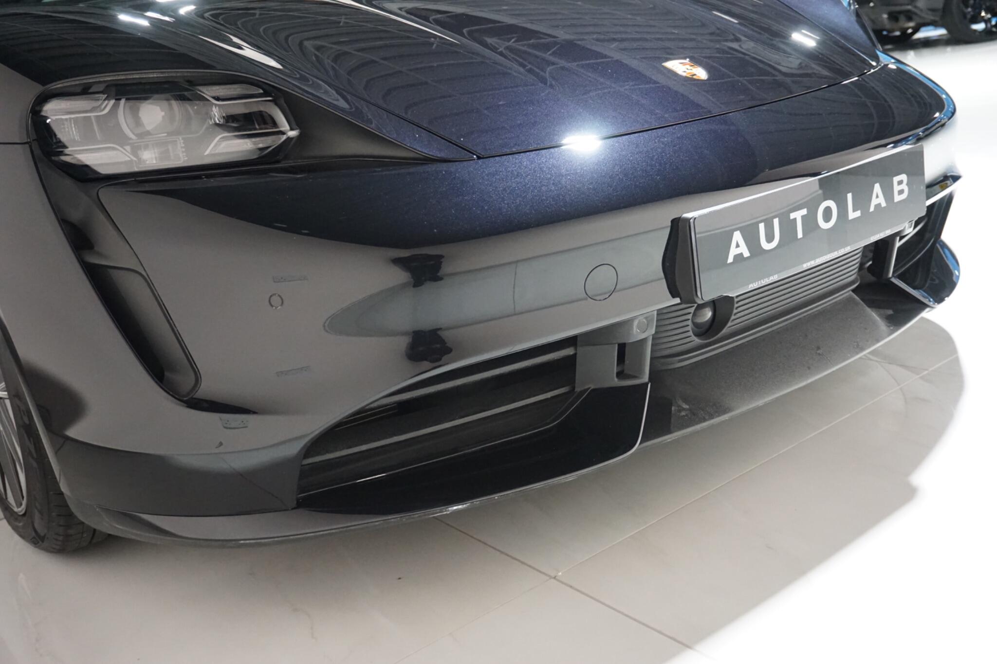 Porsche Taycan Performance Plus 93.4kWh Turbo Saloon 4dr Electric Auto 4WD (680 ps)